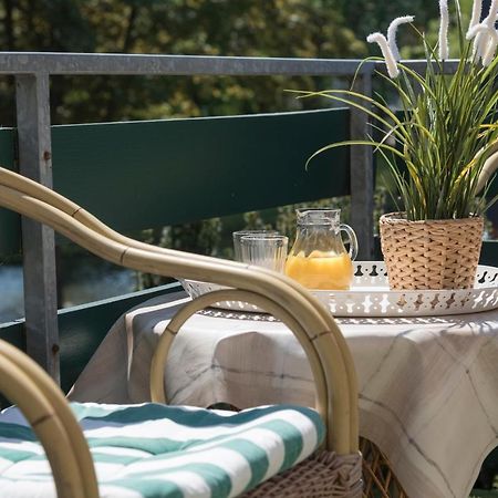 Hotel Am Elisabethufer イェファー エクステリア 写真